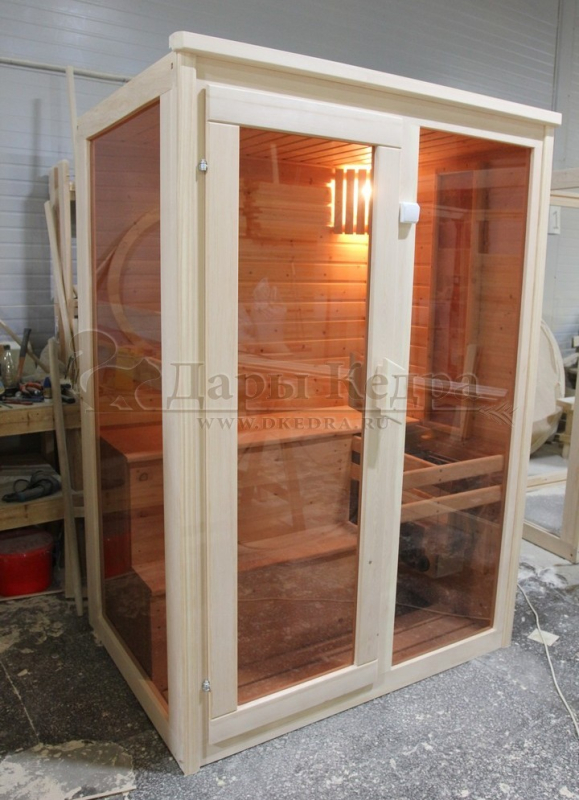 Двухместная финская сауна кабина из кедра с электрокаменкой